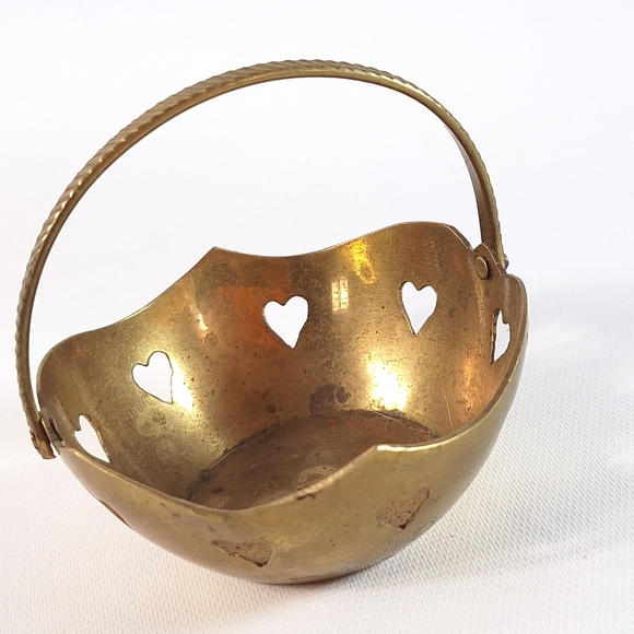 Vintage Indian Brass Basket with Heart Cutouts and Hinged Handle - Picture 4 of 8